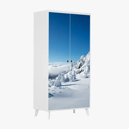 Sticker pour armoire panorama hivernal au sommet enneigé – Wallnifity®