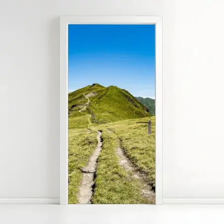 Sticker pour porte sentier sinueux dans les Alpes de Zillertal – Wallnifity®