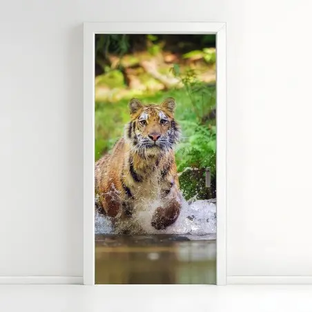 Sticker pour porte tigre en pleine course dans la rivière – Wallnifity®