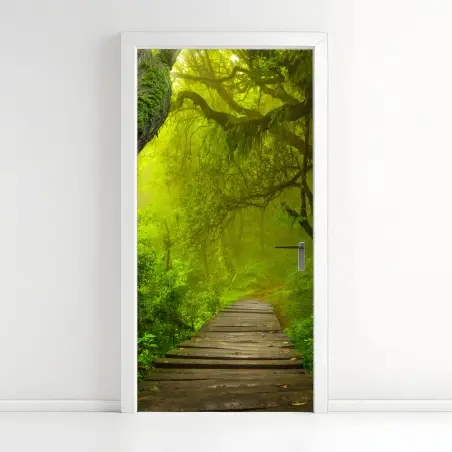 Sticker pour porte sentier brumeux au cœur de la forêt – Wallnifity®