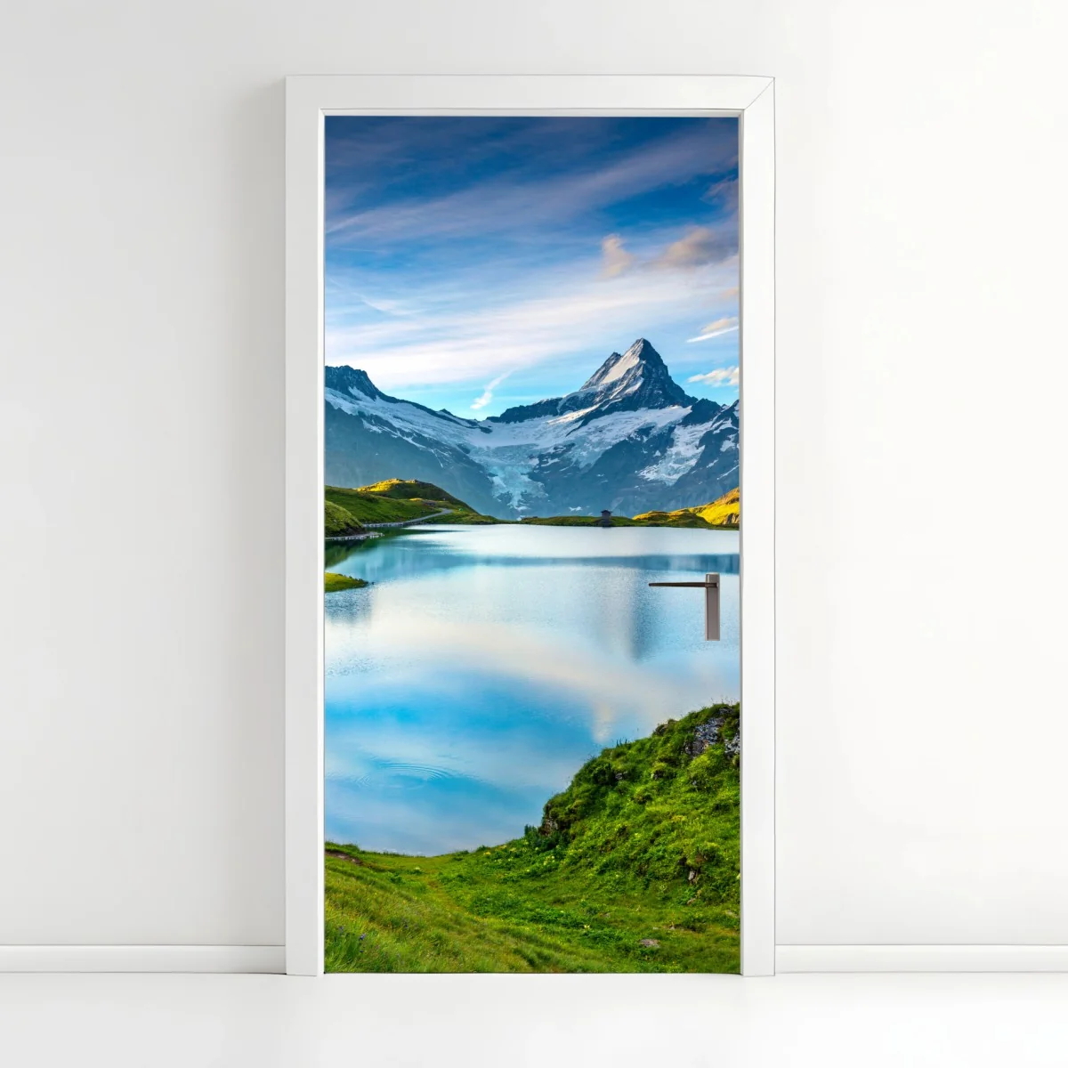 Sticker pour porte reflets du Bachsee et sommets de Wetterhorn – Wallnifity® Sticker pour porte reflets du Bachsee et sommets de Wetterhorn – Wallnifity®