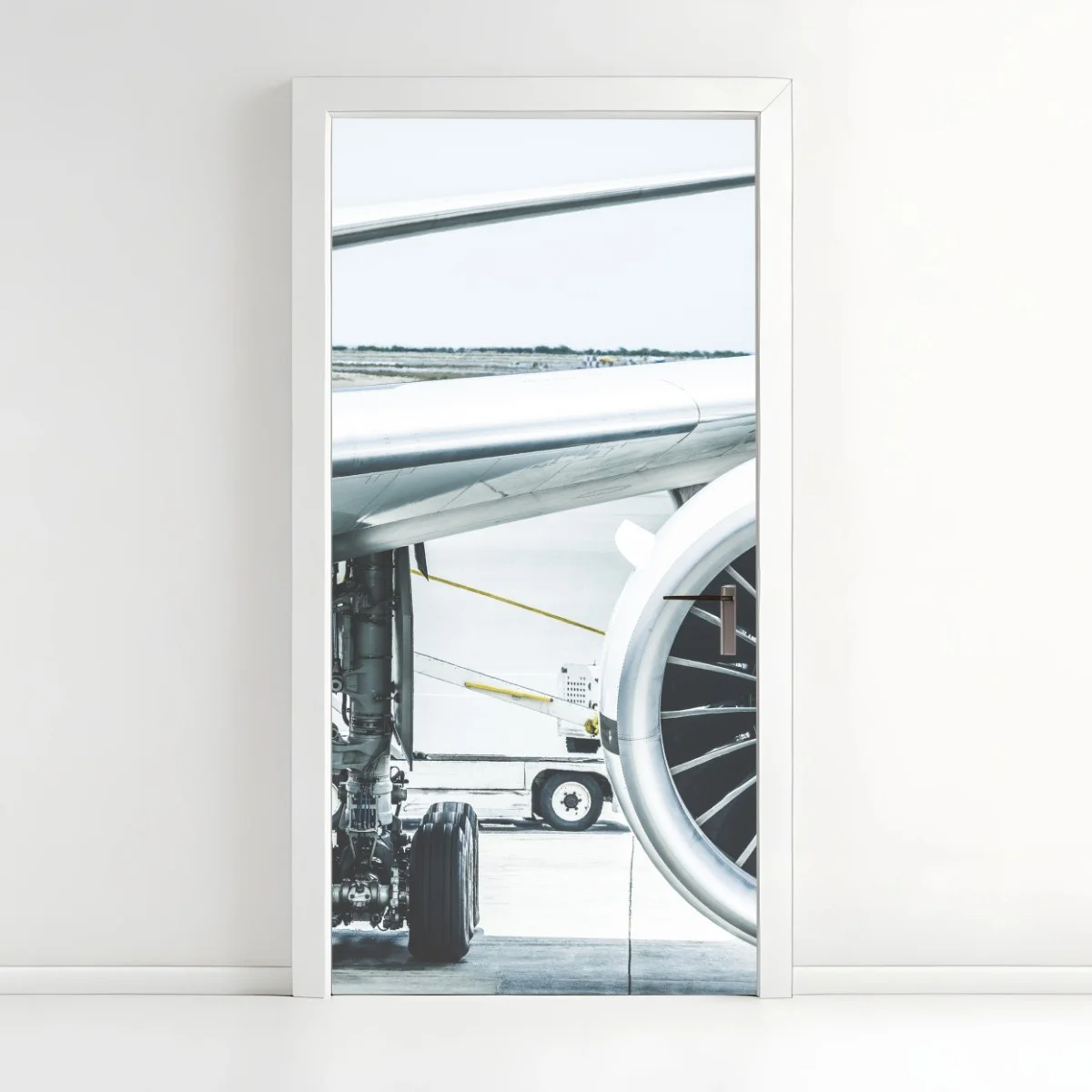 Sticker pour porte détail moteur d'avion au terminal – Wallnifity® Sticker pour porte détail moteur d'avion au terminal – Wallnifity®