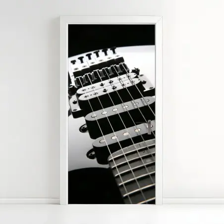 Sticker pour porte gros plan contrasté d'une guitare électrique – Wallnifity®