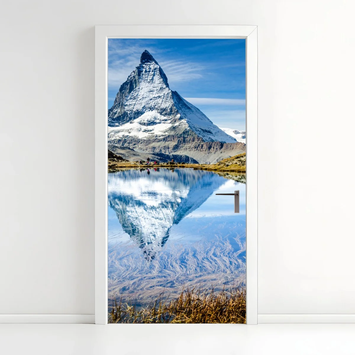 Sticker pour porte reflet du Cervin dans un lac alpin – Wallnifity® Sticker pour porte reflet du Cervin dans un lac alpin – Wallnifity®