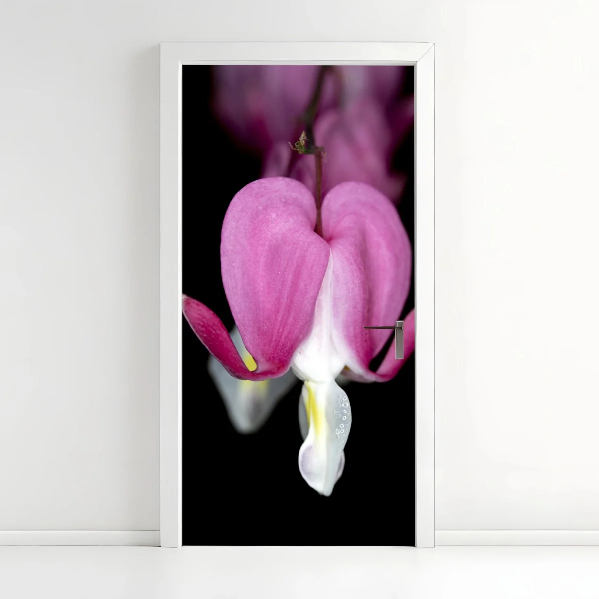 Sticker pour porte fleur cœur-de-marie en gros plan – Wallnifity® Sticker pour porte fleur cœur-de-marie en gros plan – Wallnifity®