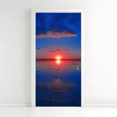 Sticker pour porte crépuscule rouge sur le lac – Wallnifity®