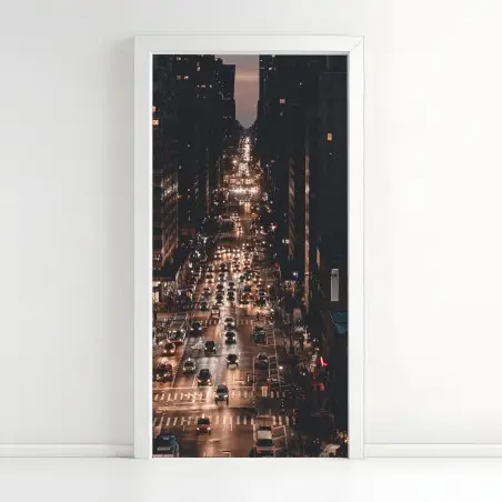 Sticker pour porte avenue de Manhattan sous les lumières – Wallnifity®