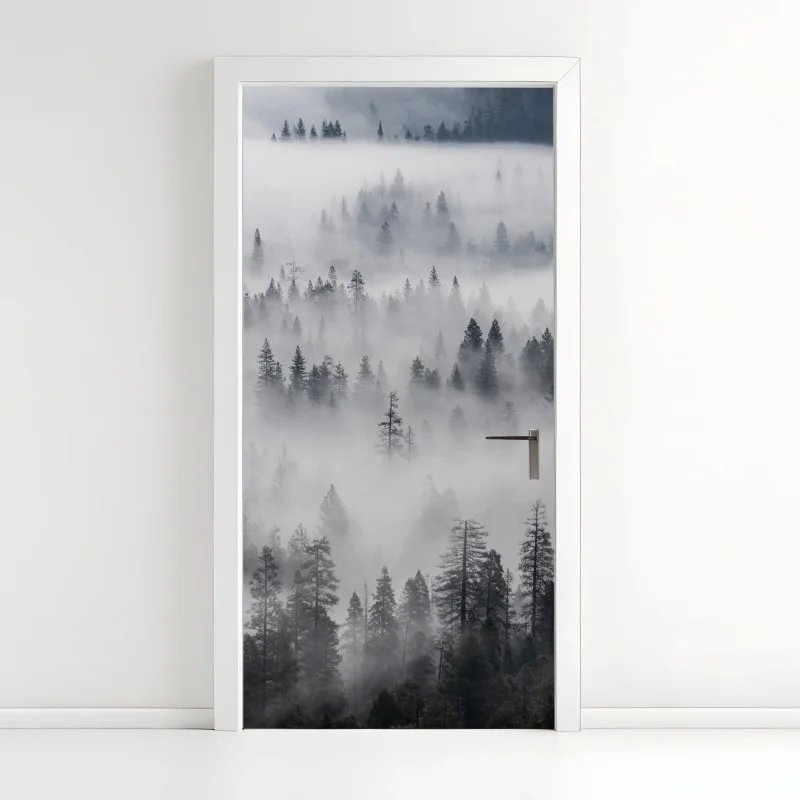 Sticker pour porte forêt de pins enveloppée de brume – Wallnifity® Sticker pour porte forêt de pins enveloppée de brume – Wallnifity®