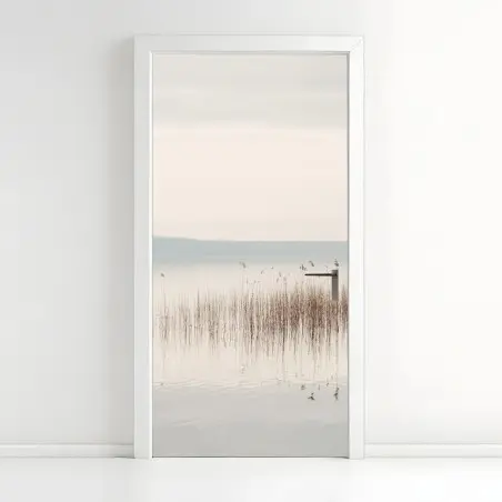 Sticker pour porte brume sur le lac et roseaux – Wallnifity®