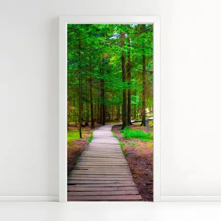 Sticker pour porte sentier en bois au cœur de la forêt – Wallnifity®