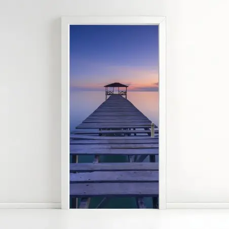 Sticker pour porte ponton en bois au crépuscule sur mer calme – Wallnifity®