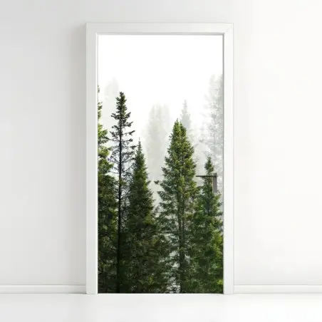 Sticker pour porte forêt de sapins brumeuse – Wallnifity®