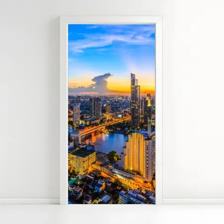 Sticker pour porte panorama urbain au coucher de soleil sur Bangkok – Wallnifity®