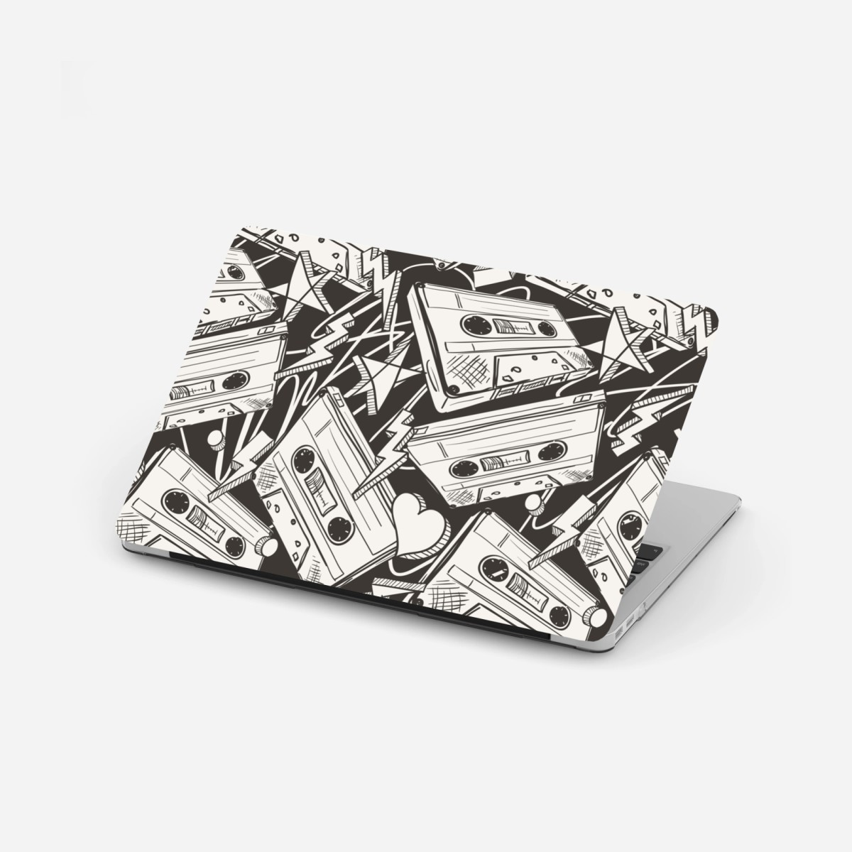 Sticker pour ordinateur portable ambiance rétro cassettes et croquis noir et blanc – Wallnifity®
