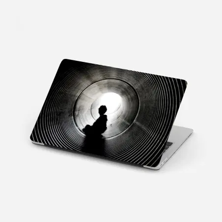 Sticker pour ordinateur portable silhouette dans un tunnel concentrique – Wallnifity®