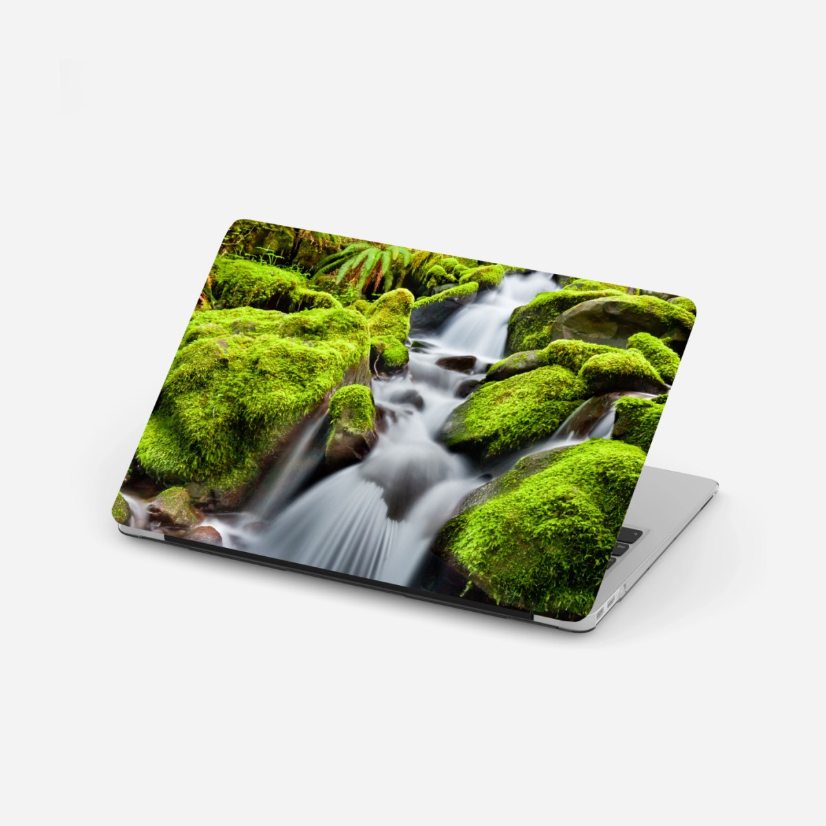 Sticker pour ordinateur portable cascade sereine de Sol Duc dans la forêt d'Olympic – Wallnifity®