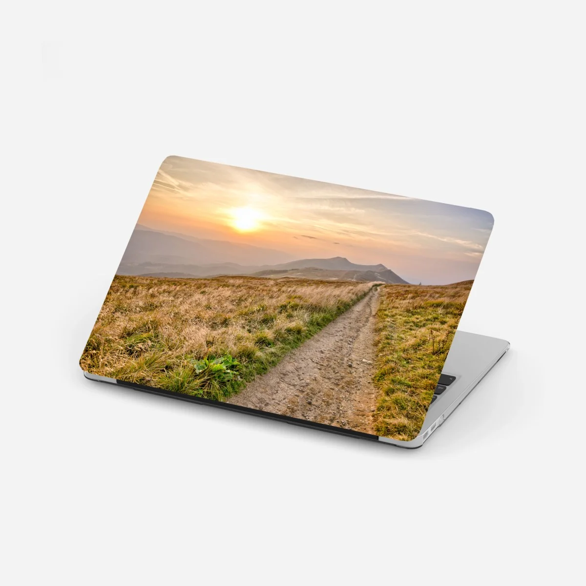 Sticker pour ordinateur portable sentier au coucher de soleil dans les Bieszczady – Wallnifity® Sticker pour ordinateur portable sentier au coucher de soleil dans les Bieszczady – Wallnifity®