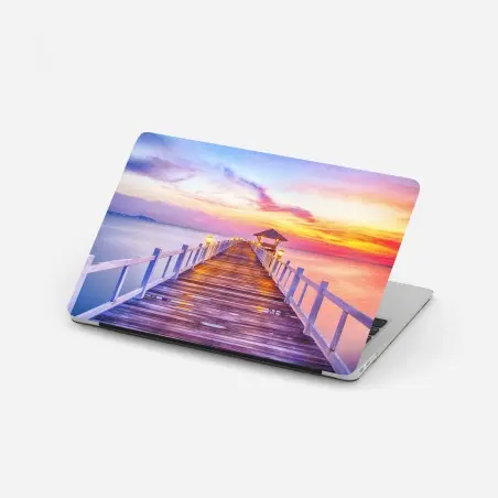 Sticker pour ordinateur portable ponton au coucher de soleil vers l'horizon – Wallnifity®