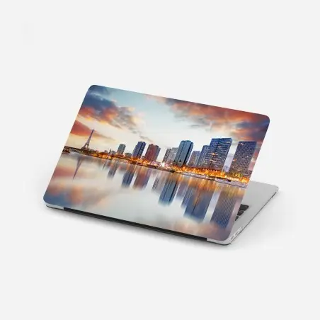 Sticker pour ordinateur portable crépuscule sur la ligne d'horizon de Paris – Wallnifity®