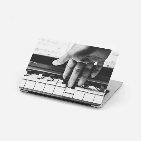 Sticker pour ordinateur portable main expressive sur clavier de piano en noir et blanc – Wallnifity®