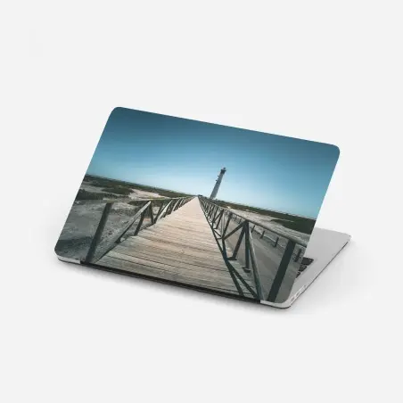 Sticker pour ordinateur portable chemin de planches menant au phare côtier – Wallnifity®