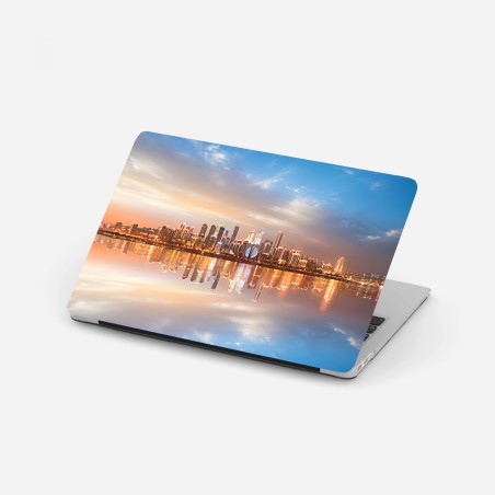 Sticker pour ordinateur portable panorama urbain au coucher du soleil – Wallnifity®