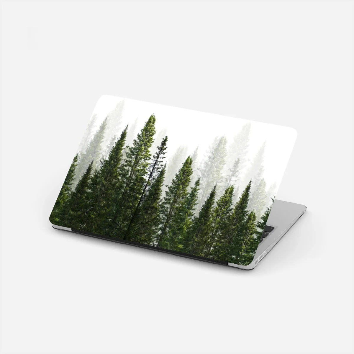Sticker pour ordinateur portable forêt de sapins brumeuse – Wallnifity® Sticker pour ordinateur portable forêt de sapins brumeuse – Wallnifity®