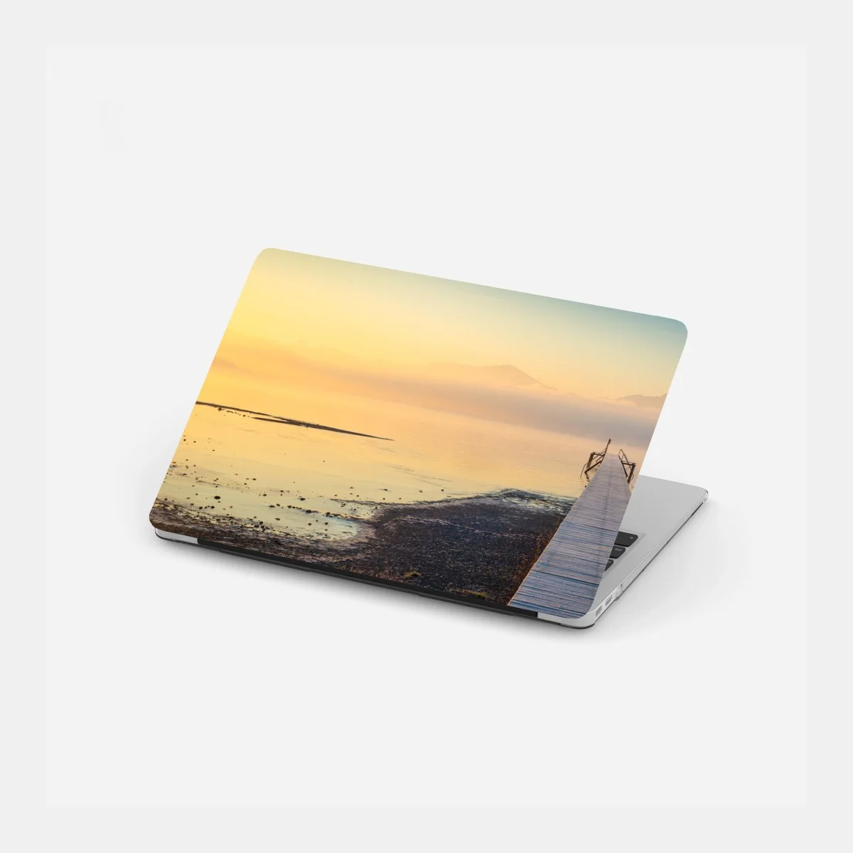 Sticker pour ordinateur portable jetée vers l'horizon brumeux – Wallnifity® Sticker pour ordinateur portable jetée vers l'horizon brumeux – Wallnifity®