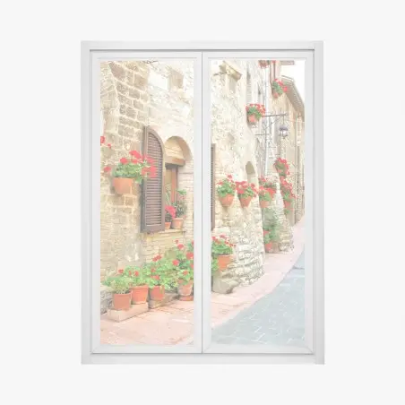 Sticker pour vitres et fenêtres ruelle fleurie dans un village en pierre – Wallnifity®
