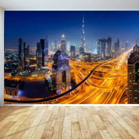 Papier peint Dubaï vue aérienne nocturne aux autoroutes lumineuses – Wallnifity®