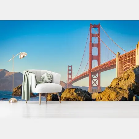 Papier peint pont emblématique de San Francisco baigné de lumière dorée – Wallnifity®
