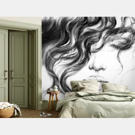 Papier peint portrait éthéré d'une femme aux cheveux ondulés – Wallnifity®