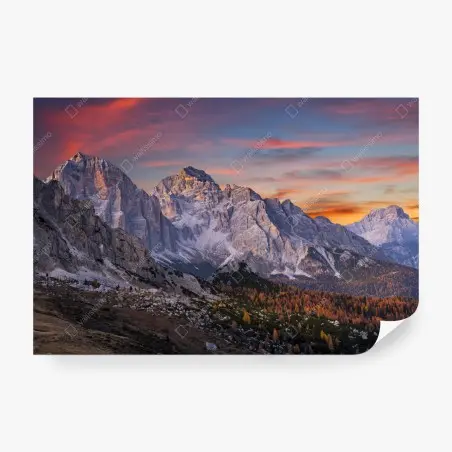 Papier peint crépuscule alpin sur les sommets d'automne – Wallnifity®