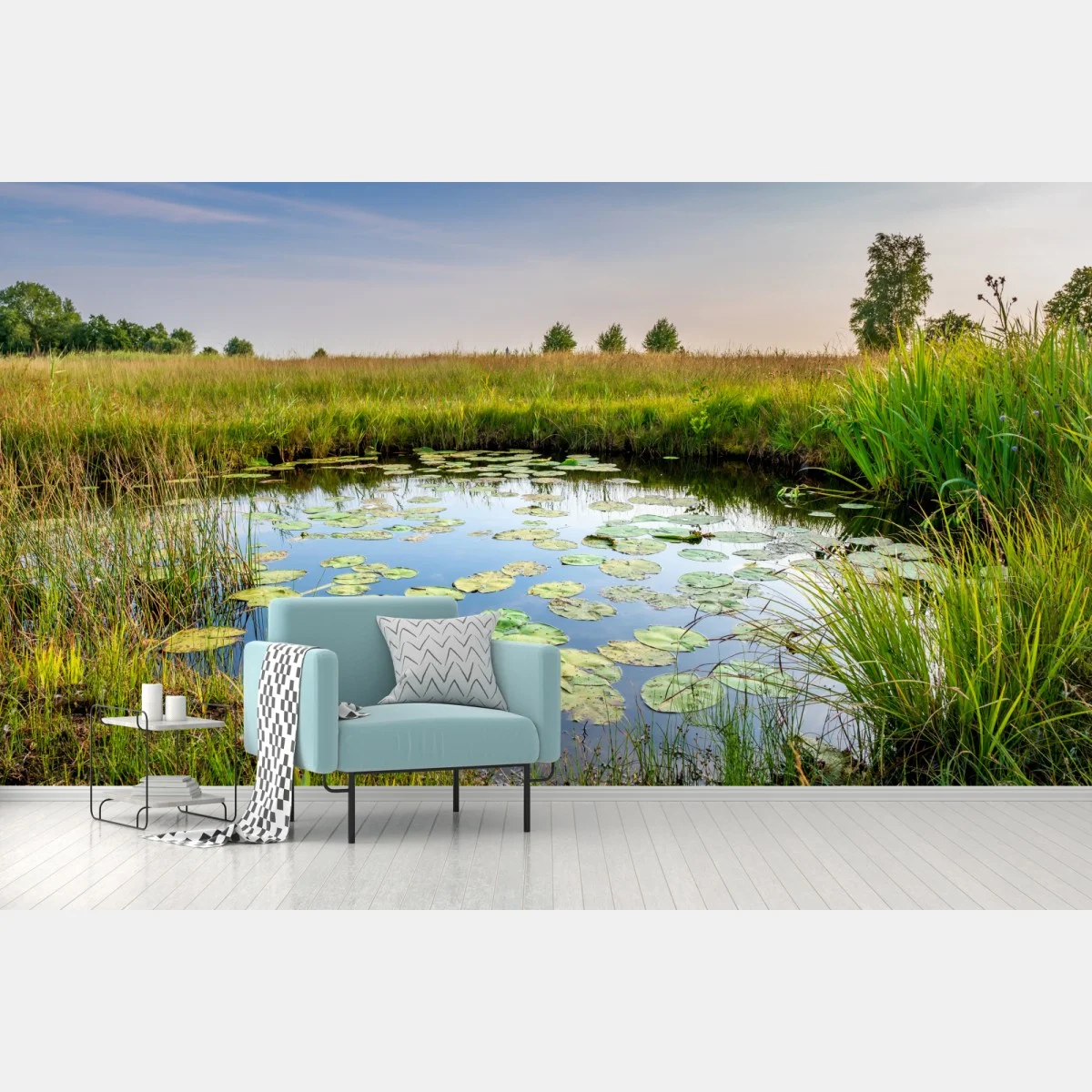 Papier peint étang de nénuphars et prairie sauvage – Wallnifity® Papier peint étang de nénuphars et prairie sauvage – Wallnifity®