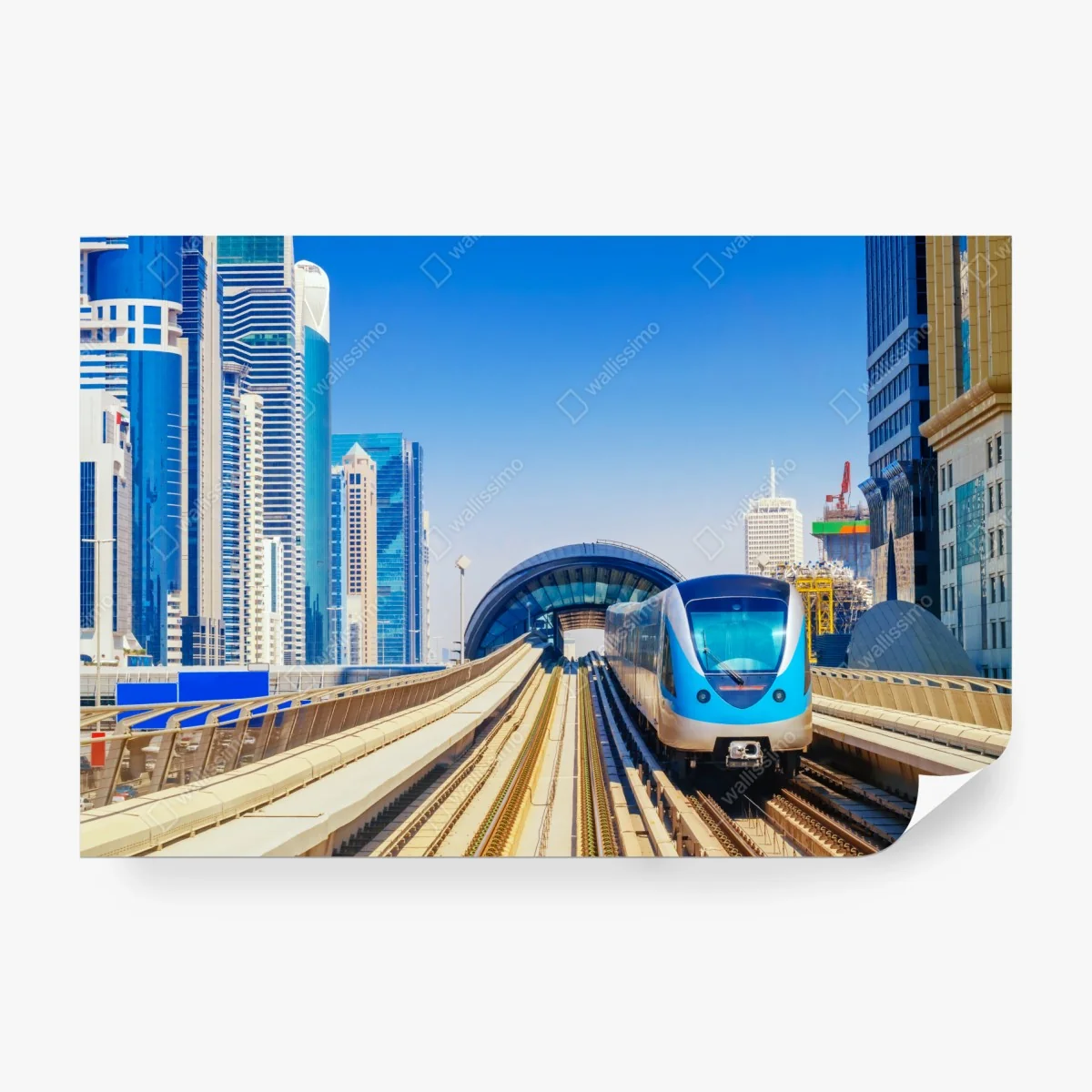 Papier peint métro moderne traversant la métropole – Wallnifity® Papier peint métro moderne traversant la métropole – Wallnifity®