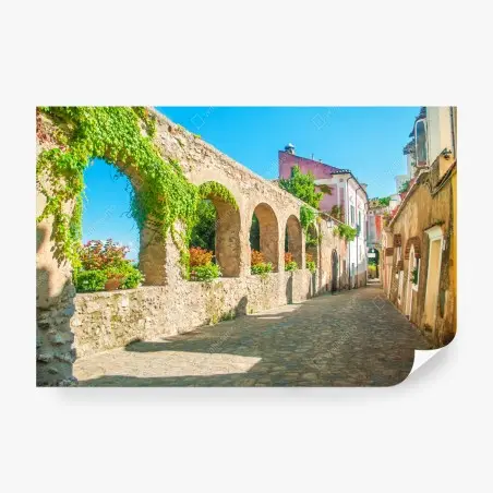 Papier peint ruelle en pierre ensoleillée à Ravello – Wallnifity®