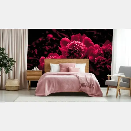 Papier peint pivoines rouge profond sur fond noir – Wallnifity®