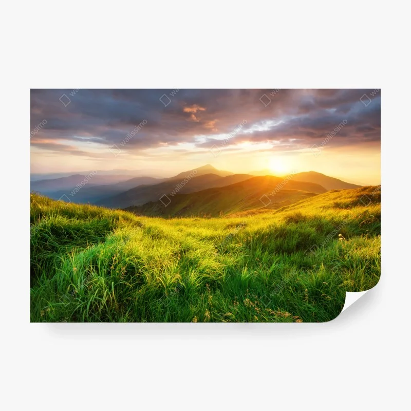 Papier peint aube dorée dans la vallée montagneuse – Wallnifity® Papier peint aube dorée dans la vallée montagneuse – Wallnifity®