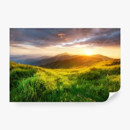 Papier peint aube dorée dans la vallée montagneuse – Wallnifity®