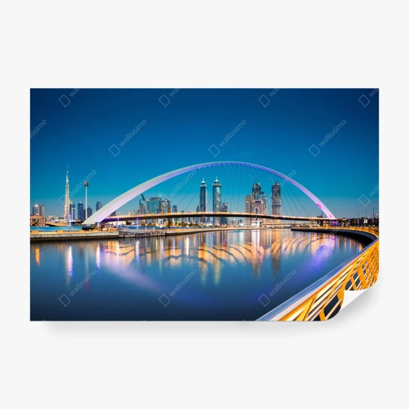 Papier peint crépuscule sur le pont de tolérance à Dubaï – Wallnifity®