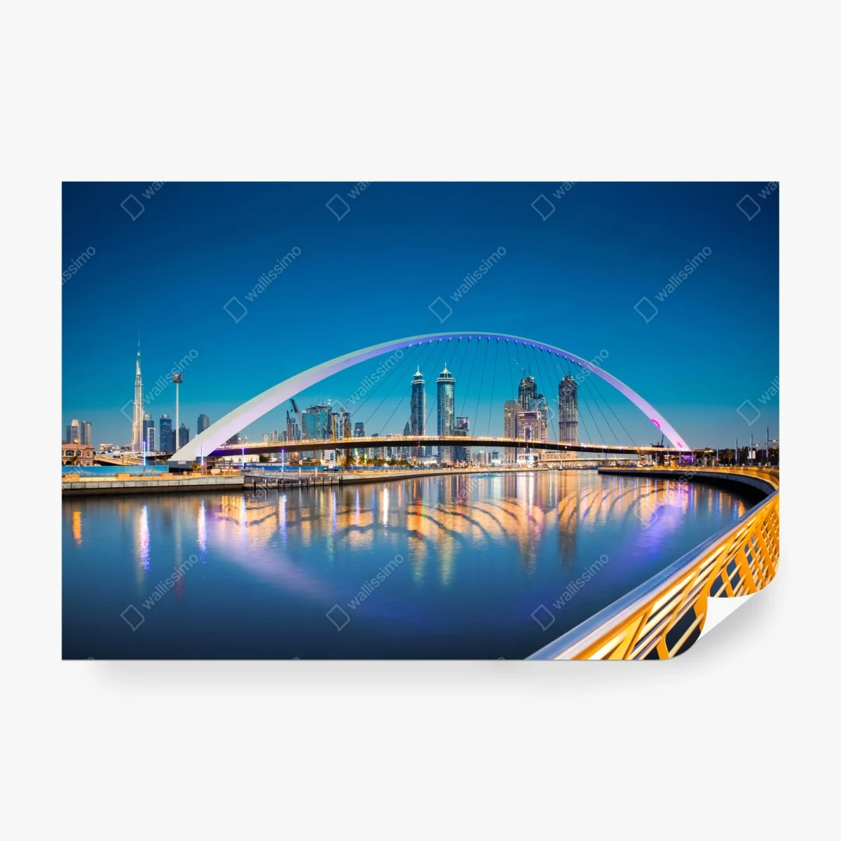 Papier peint crépuscule sur le pont de tolérance à Dubaï – Wallnifity®