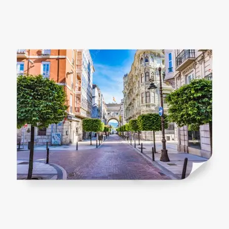 Papier peint ruelle ensoleillée à Santander – Wallnifity®