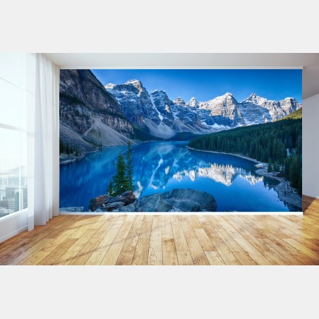 Papier peint lac alpin aux eaux turquoise et sommets enneigés – Wallnifity®