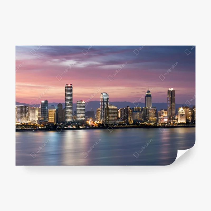 Papier peint coucher de soleil sur la ligne d'horizon urbaine – Wallnifity®