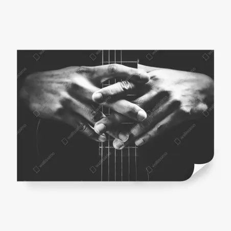 Papier peint mains posées sur le manche de guitare en noir et blanc – Wallnifity®