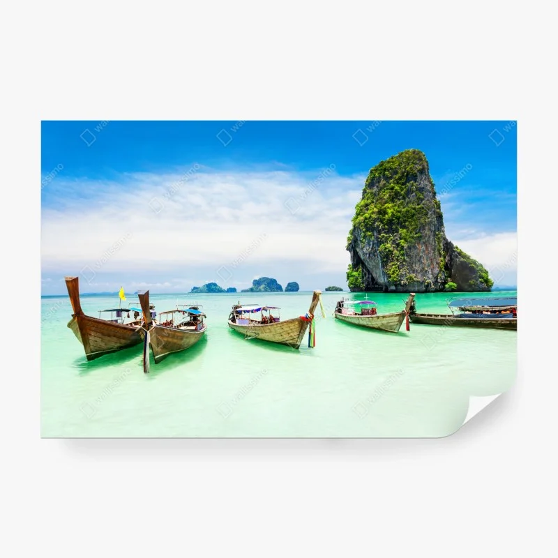 Papier peint évasion tropicale : bateaux traditionnels sur eau turquoise – Wallnifity® Papier peint évasion tropicale : bateaux traditionnels sur eau turquoise – Wallnifity®
