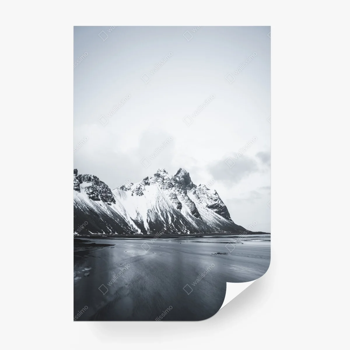 Papier peint paysage montagneux enneigé et littoral paisible – Wallnifity® Papier peint paysage montagneux enneigé et littoral paisible – Wallnifity®