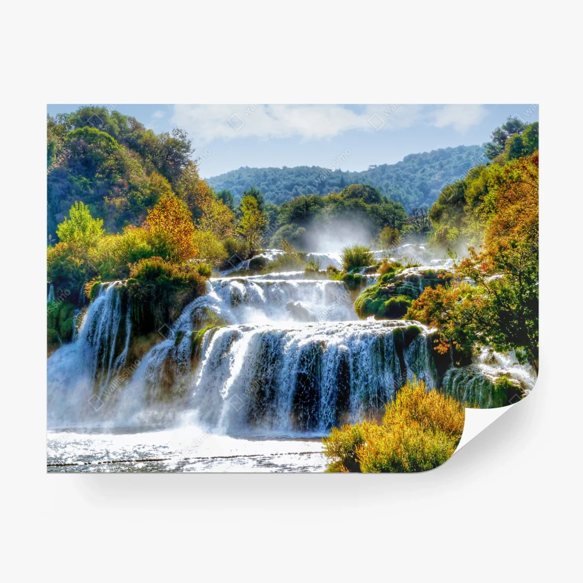 Papier peint cascade en forêt aux teintes automnales – Wallnifity® Papier peint cascade en forêt aux teintes automnales – Wallnifity®