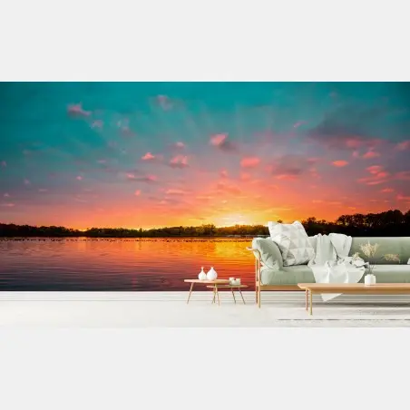Papier peint ciel flamboyant au-dessus du lac – Wallnifity®