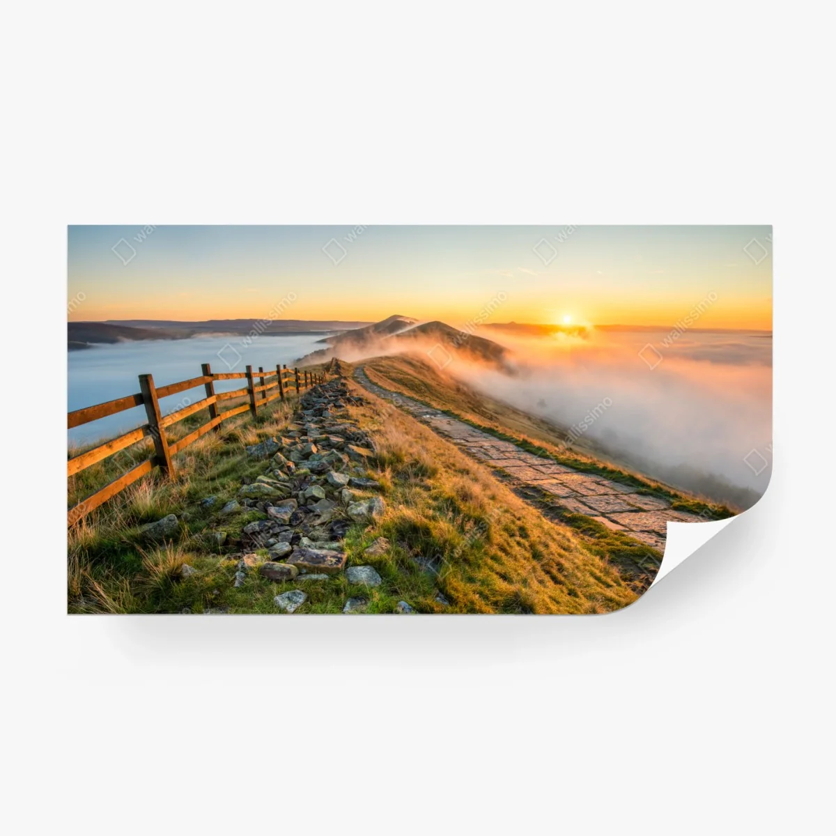 Papier peint crête brumeuse au lever du soleil – Wallnifity® Papier peint crête brumeuse au lever du soleil – Wallnifity®
